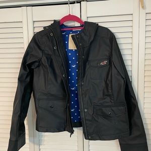 Hollister lined medium weight rain coat w/ hood